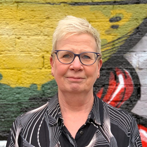 Julie McCrery