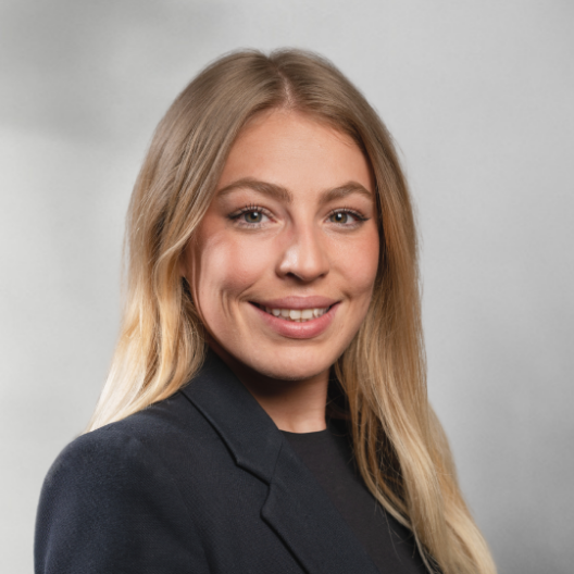 legal expert Amy Lauren Bellis