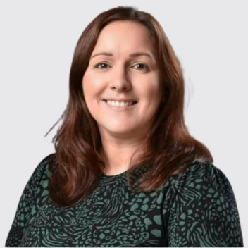 Nicola Saunders