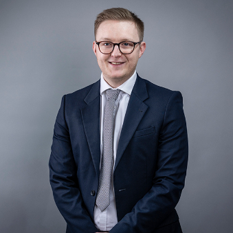 legal expert Thomas Sedley