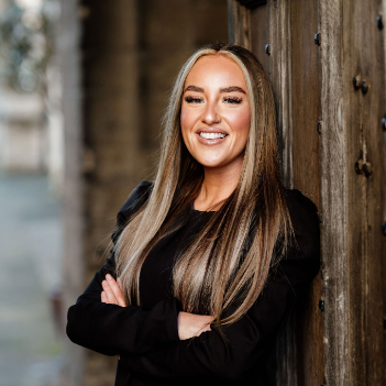 legal expert Isabella Green