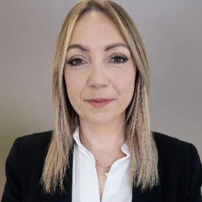 legal expert Luanne Morton