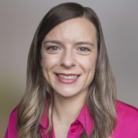 legal expert Hollie Murray