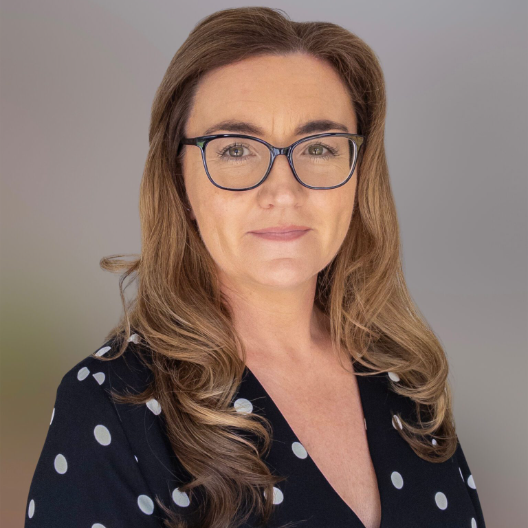 Angela Traynier