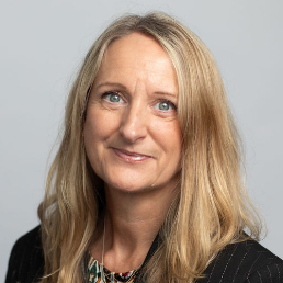 Paula Savage