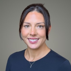 Claudia Bennett