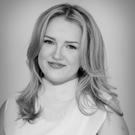Carmen Sutton photo