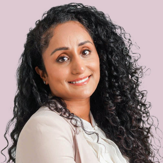 Naila Arif