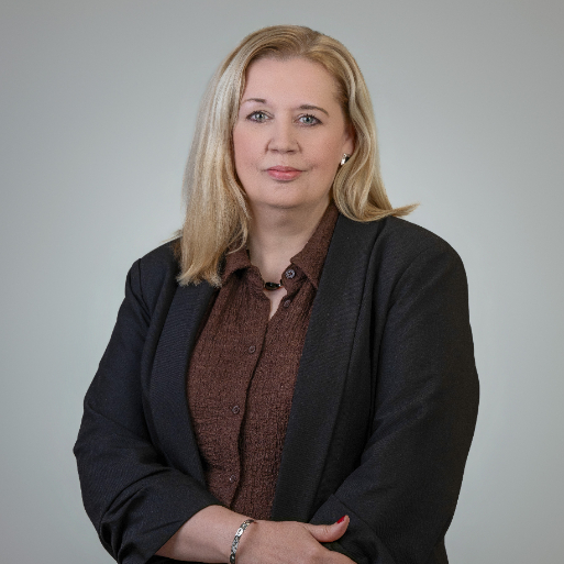 Angela Maclean