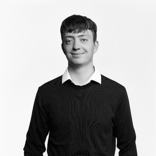 Theo Adams