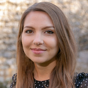 Christine Snare