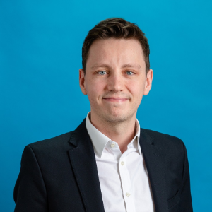 legal expert Darren Turnbull