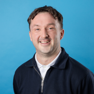 Andrew McKenzie