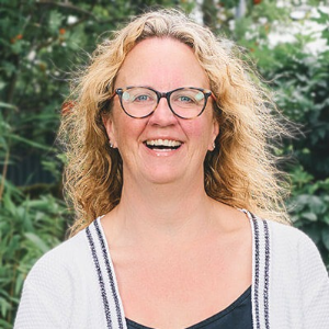Susan Curzon