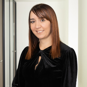 legal expert Kirsten Philp