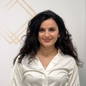 legal expert Ana Tolaj