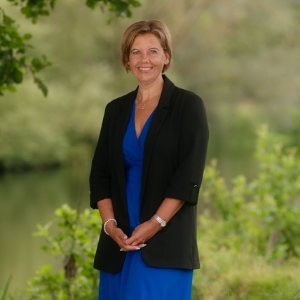 Susanne White