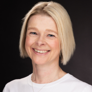 Vicki McLynn