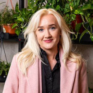 legal expert Chelsey Sewell